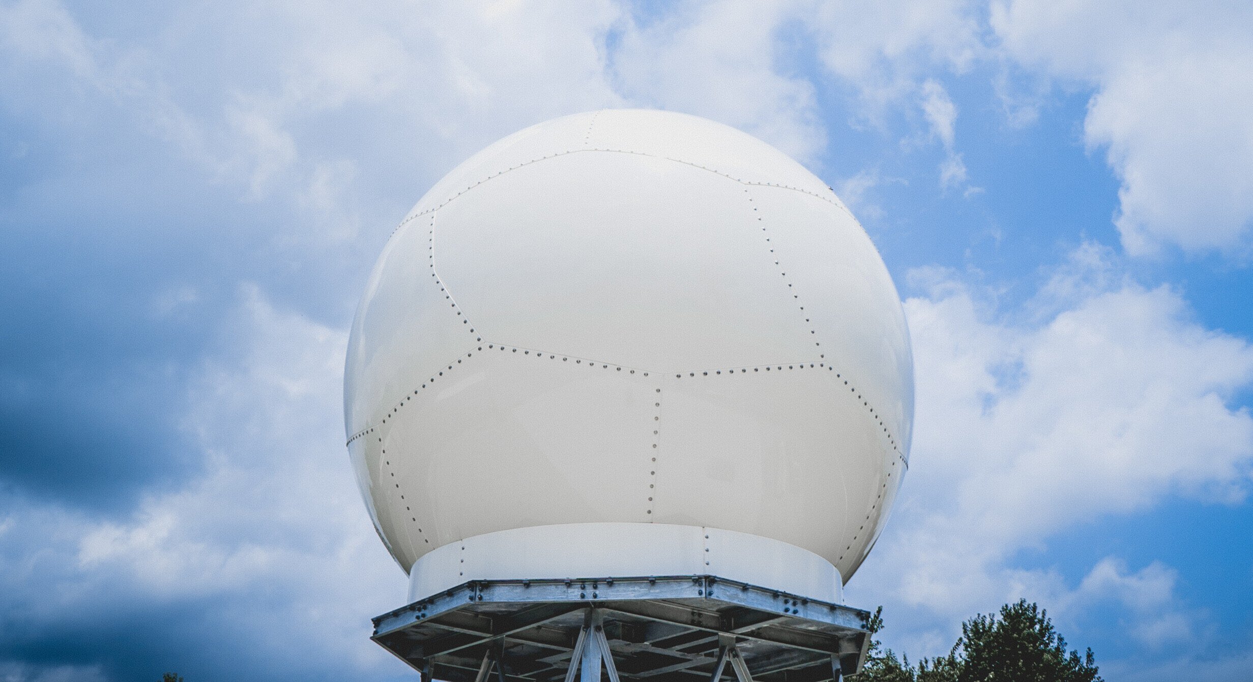 Baron Chosen to Bolster Indonesia's Early Warning System